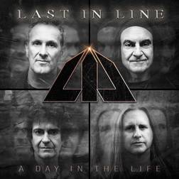 Last In Line: A day in the life Silver/Ltd (Vinyl)