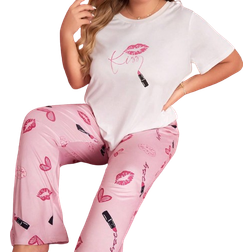 Shein Plus Size Lips & Lipstick & Heart & Letter Printed Casual Short Sleeve T-Shirt And Pants Homewear Set
