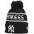 New Era Mössa York Yankees Jake Cuff Knit Pom
