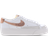 Nike Blazer Low Platform W - Summit White/Arctic Orange/Can